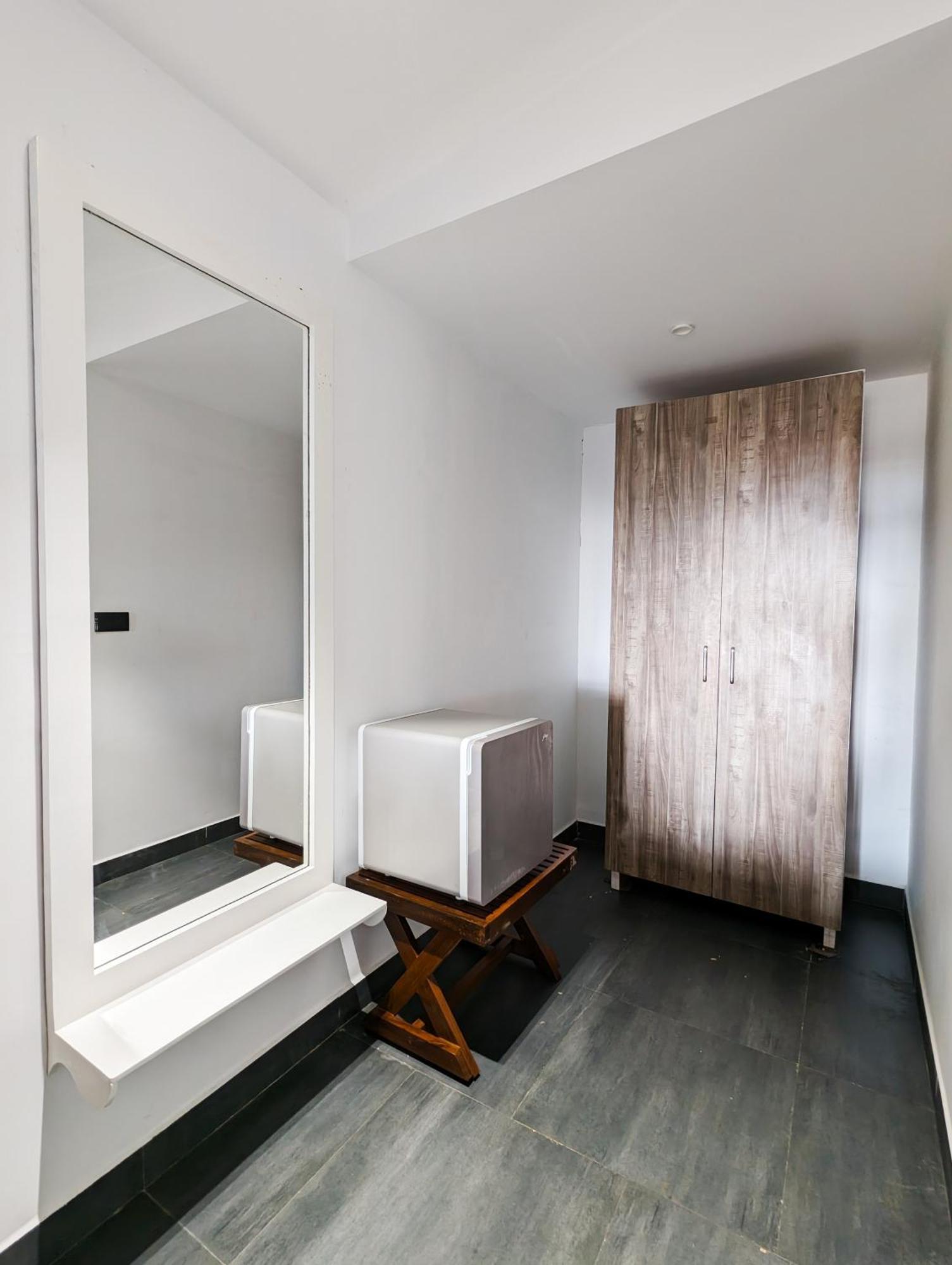 Aqua Beach Stays Ashwem Мандрем Номер фото